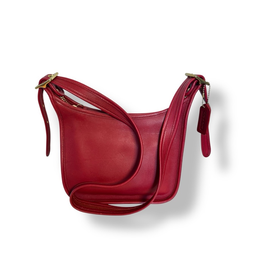 COACH Vintage Janice Legacy, 9950, Red leather crossbody bag, Y2K
